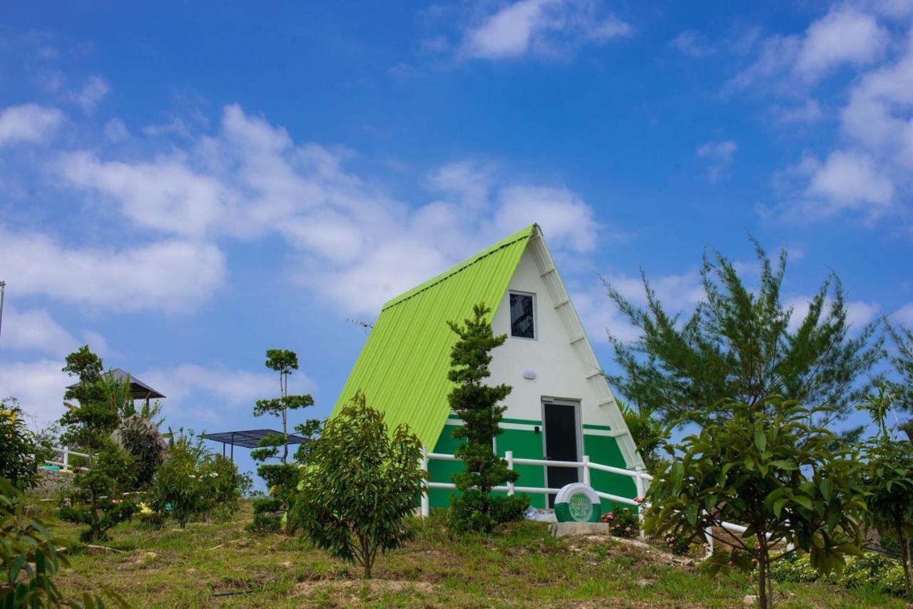 Durian Ecolodge Тампин Экстерьер фото