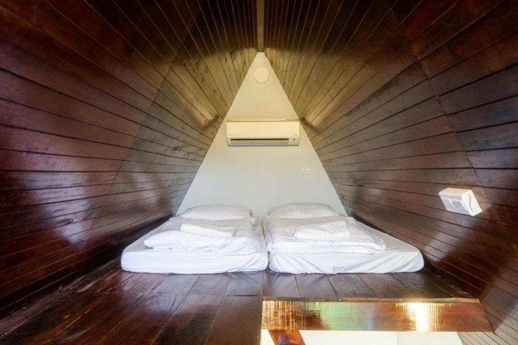 Durian Ecolodge Тампин Экстерьер фото