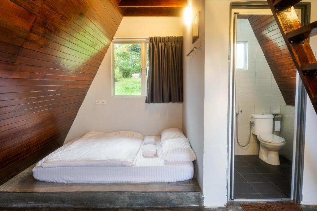 Durian Ecolodge Тампин Экстерьер фото
