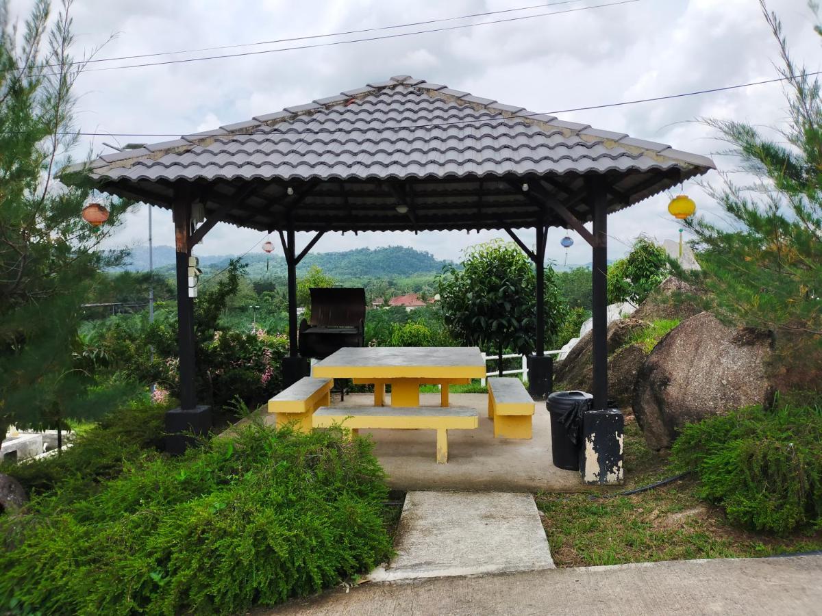 Durian Ecolodge Тампин Экстерьер фото